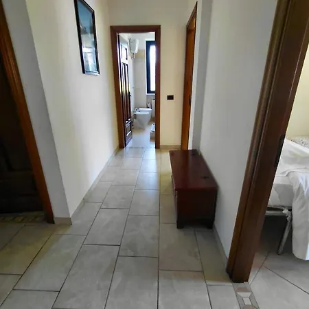 Apartment Casa Dei Nipotini Con Posto Auto Riservato Paganica
