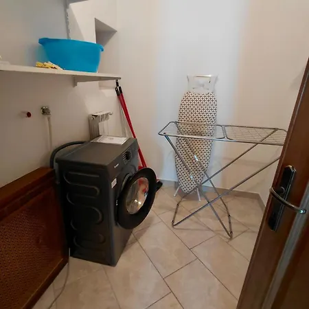 Casa Dei Nipotini Con Posto Auto Riservato